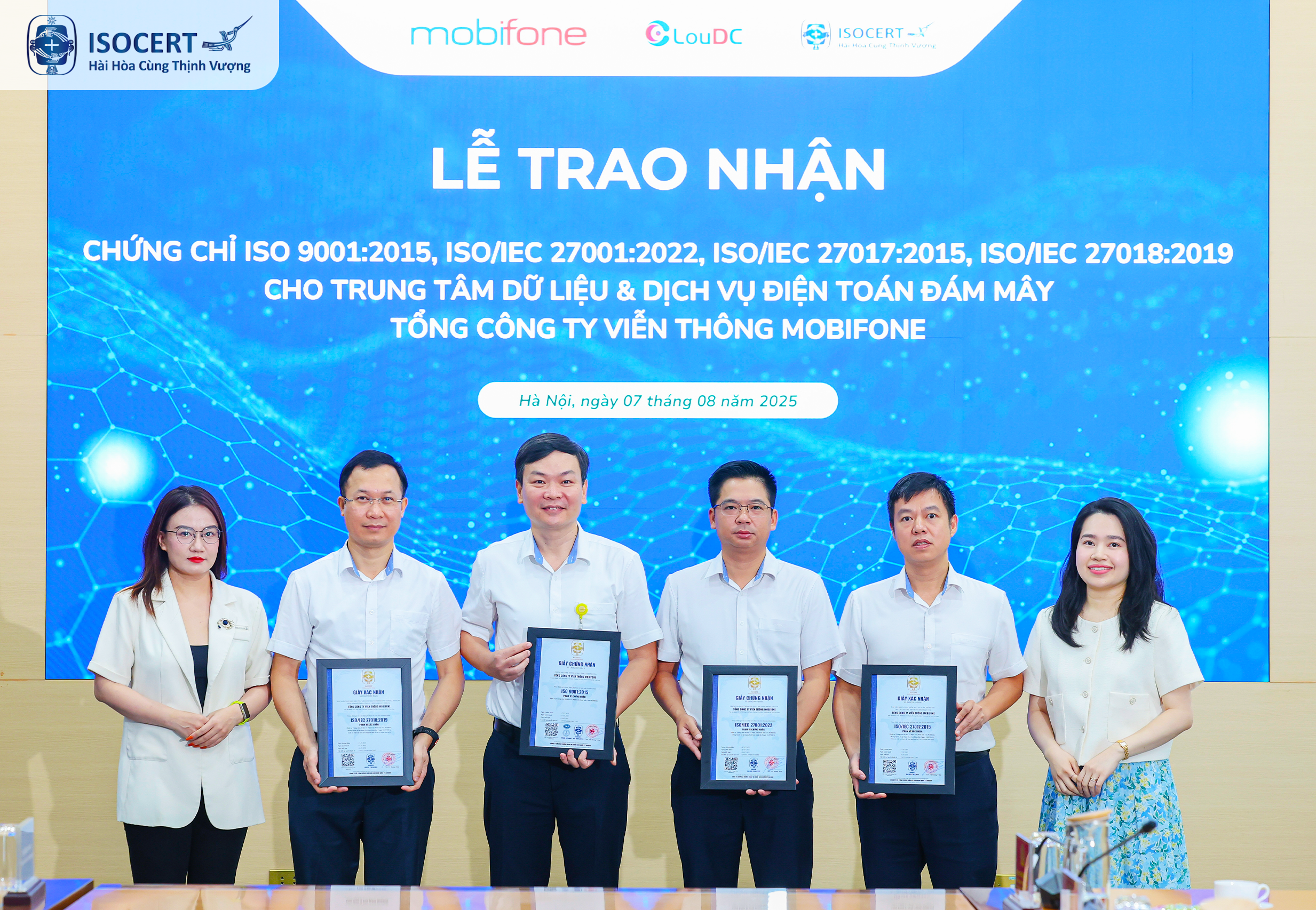 ISOCERT Trao Chứng Nhận Hệ Thống Quản Lý Quốc Tế Cho Tổng Công ty Viễn thông MobiFone