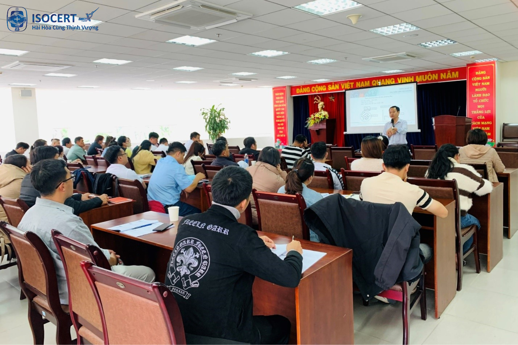 ISOCERT Tập Huấn Đào Tạo Điều Hành Giám Sát Và Lập Kế Hoạch Trong Sản Xuất tại tỉnh Lâm Đồng