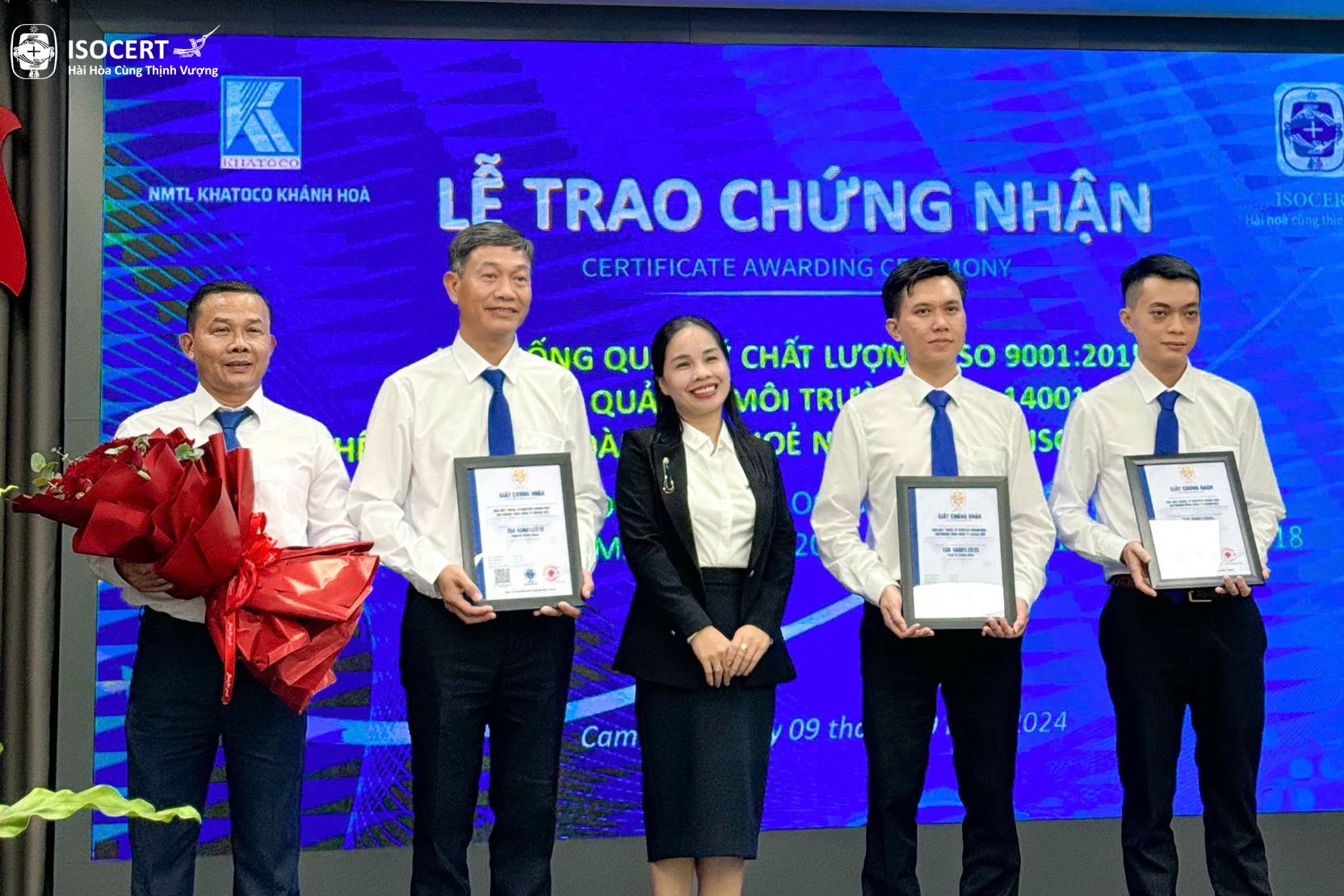 Trao Chứng Chỉ Chuyên Gia Đánh Giá Nội Bộ Và Bộ 3 Chứng Nhận Tại Nhà Máy Thuốc Lá KhaToCo Khánh Hòa