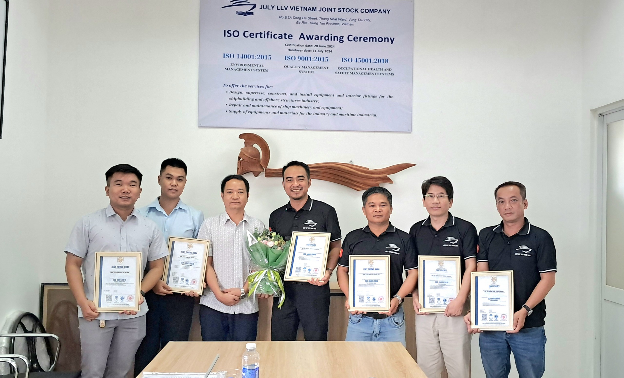 ISOCERT Trao Bộ 3 Chứng Nhận ISO 9001, ISO 14001 và ISO 45001 Cho Công Ty July LLV Việt Nam